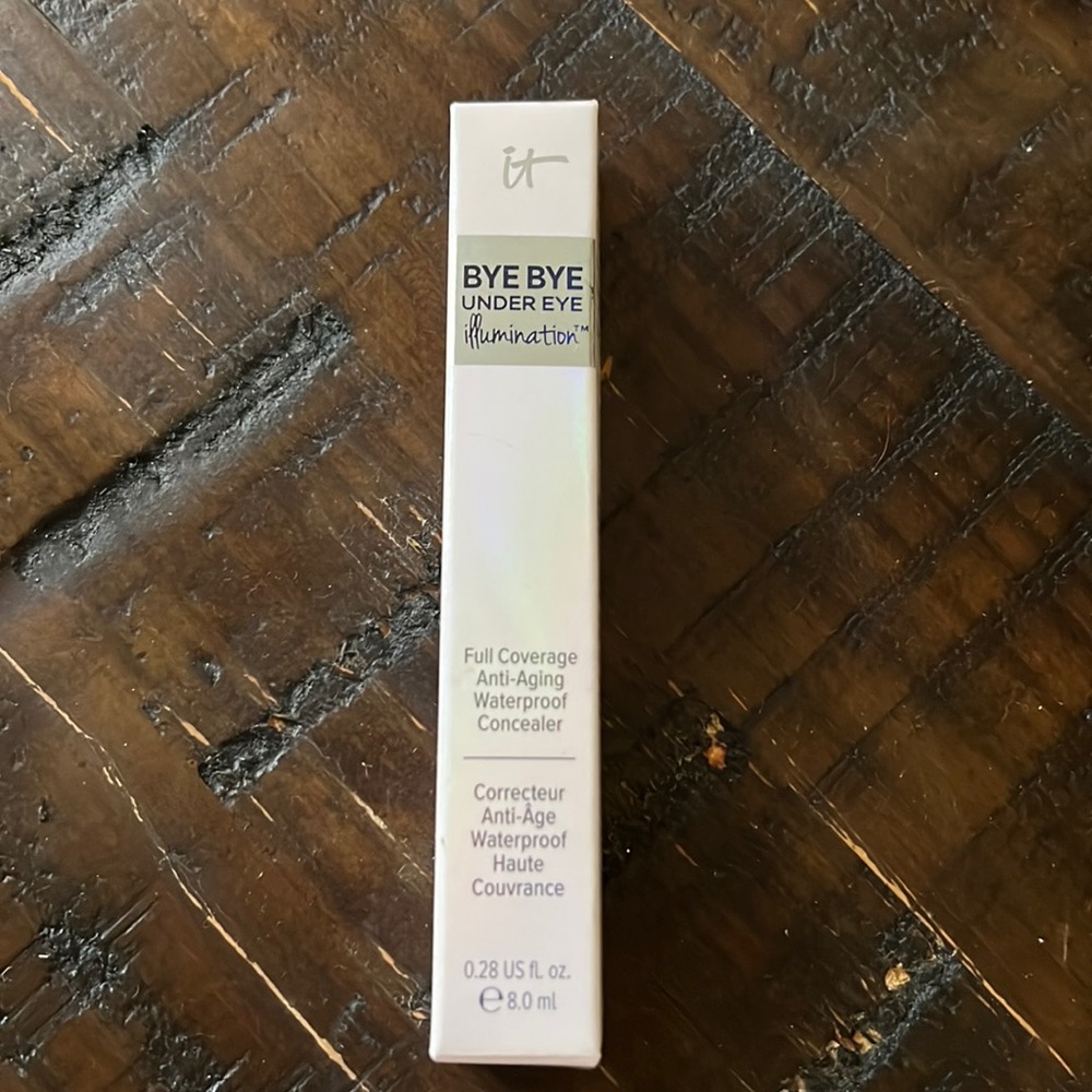 NWT SEALED IT Cosmetics Bye Bye Under Eye Illumination Concealer Medium
